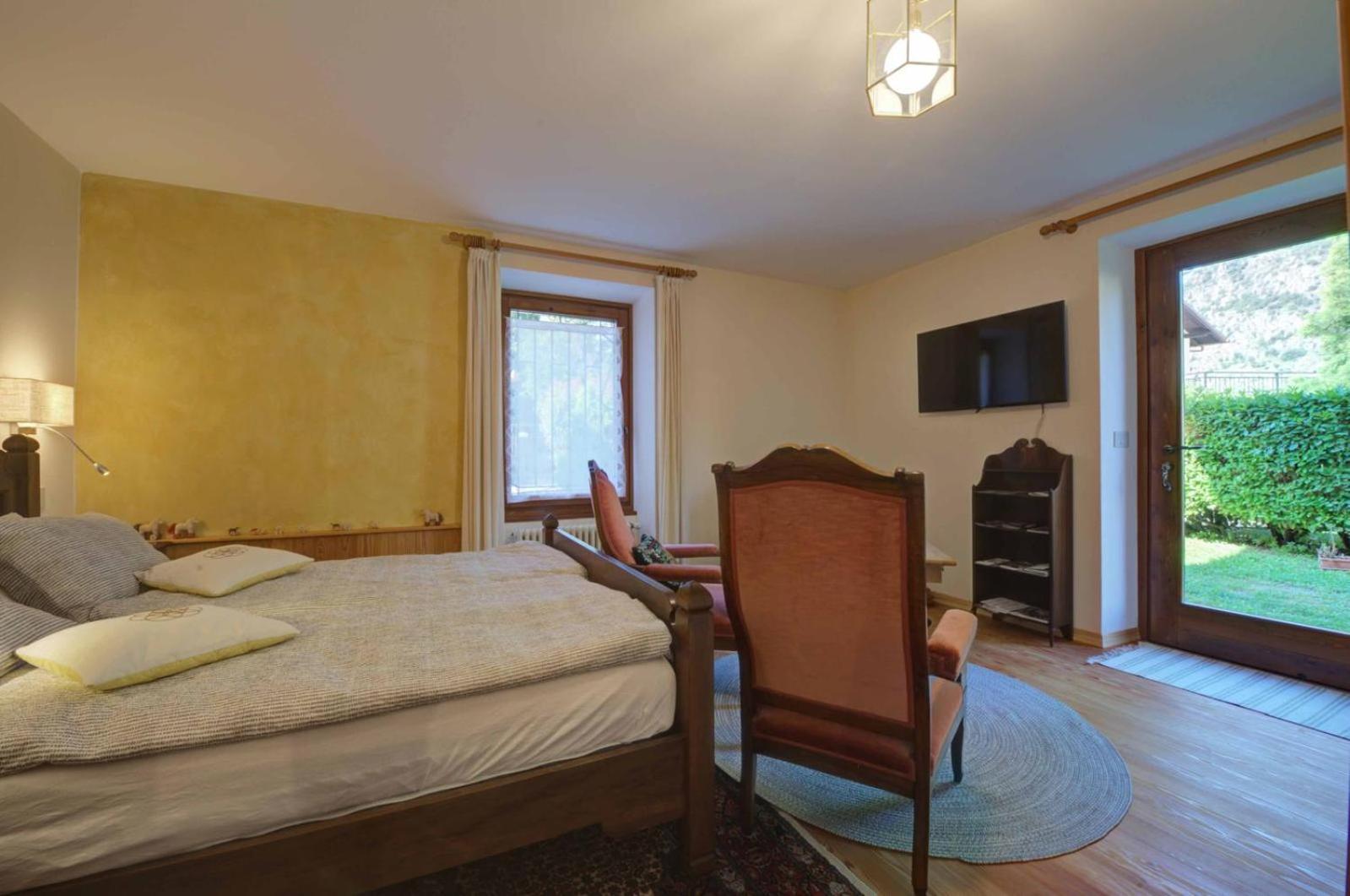 Bed and Breakfast Il Pellegrino Issogne Экстерьер фото